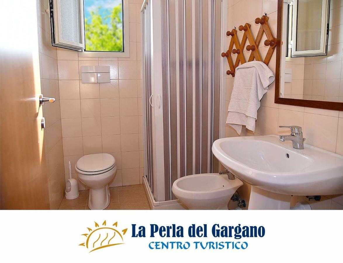 Centro Turistico La Perla Del Gargano Hotel Foce Varano Eksteriør billede