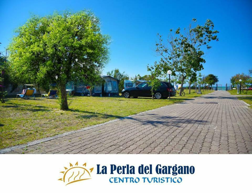 Centro Turistico La Perla Del Gargano Hotel Foce Varano Eksteriør billede